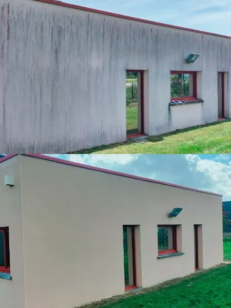 Bâtiment professionnel gris avant / après nettoyage de façade